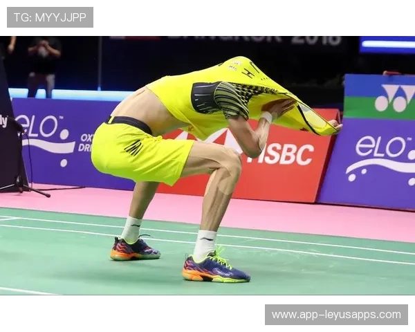 赛场“搞笑”集锦：运动员“奇葩失误”爆笑不断！